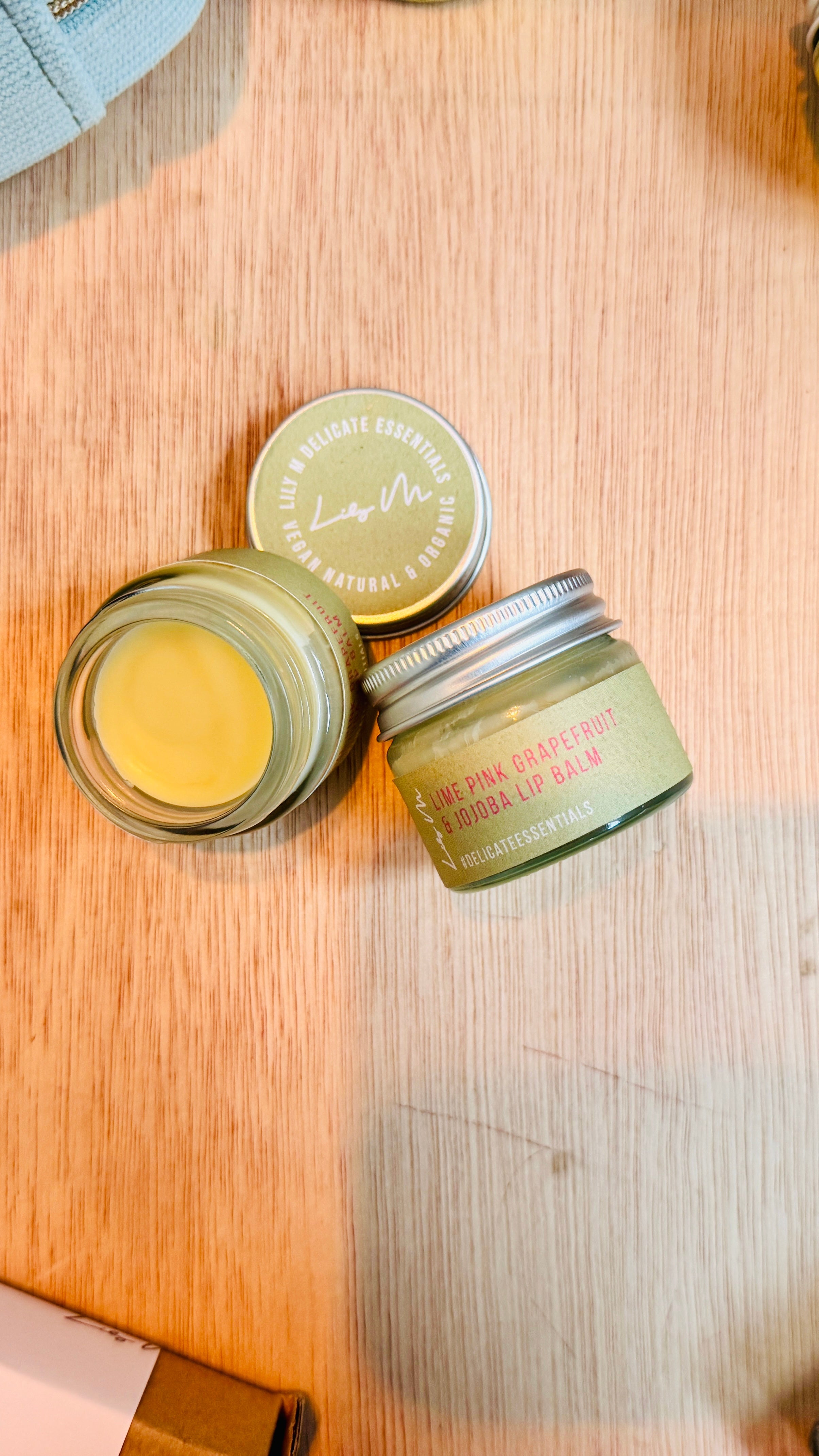 Lime Pink Grapefruit & Jojoba Lip Balm